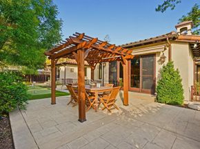 484 Cherry Avenue, Los Altos CA 94022