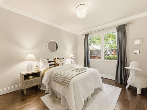 484 Cherry Avenue, Los Altos CA 94022