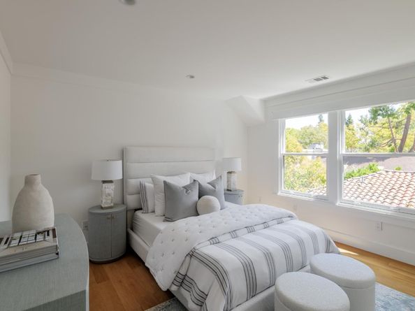 1119 Hopkins Avenue, Palo Alto CA 94301