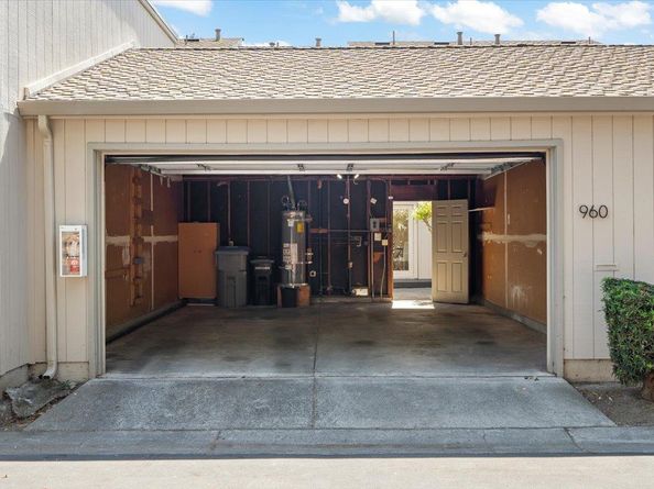 960 Lakeshire Court, San Jose CA 95126