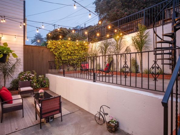 517 Ortega Street, San Francisco CA 94122
