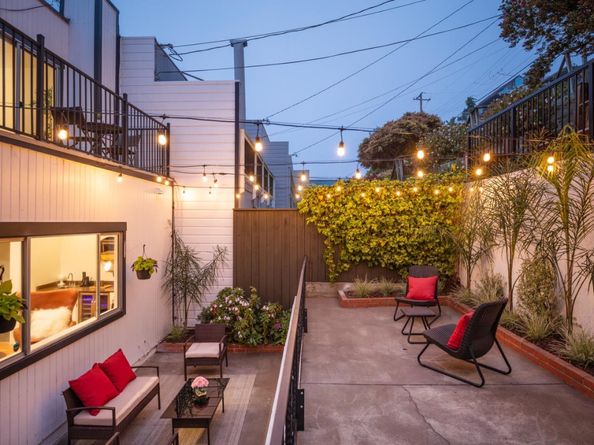 517 Ortega Street, San Francisco CA 94122