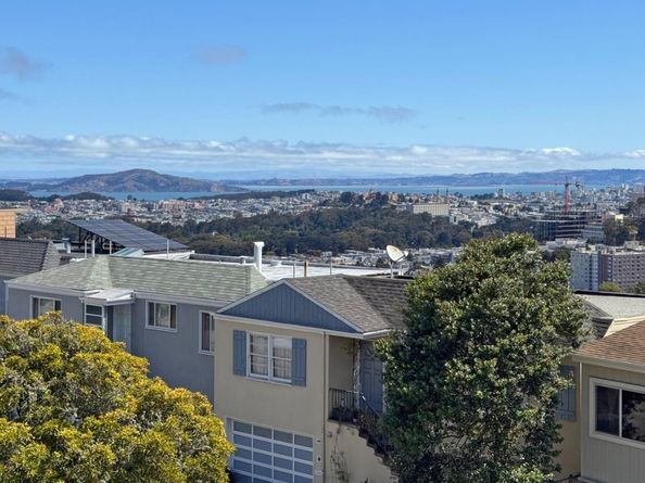 517 Ortega Street, San Francisco CA 94122