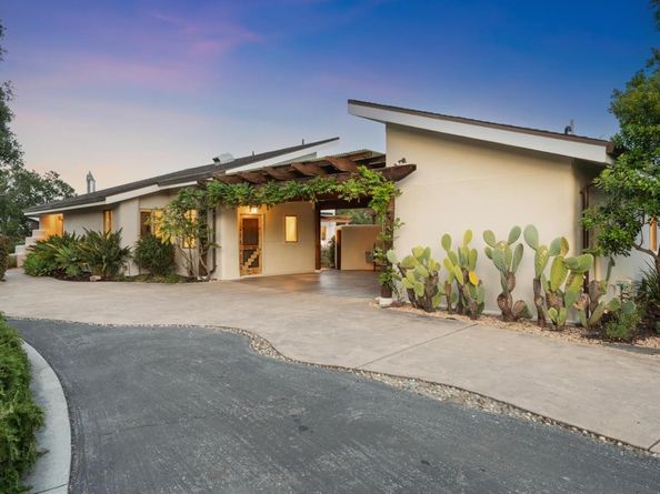 27690 Central Drive, Los Altos Hills CA 94022