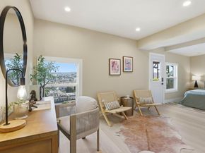 15 Venus Street, San Francisco CA 94124