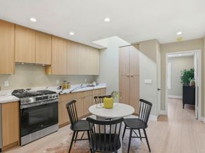 15 Venus Street, San Francisco CA 94124