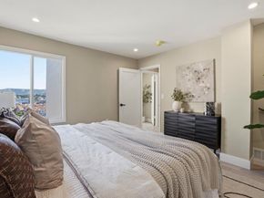 15 Venus Street, San Francisco CA 94124