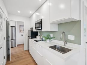 941 Amador Avenue, Sunnyvale CA 94085