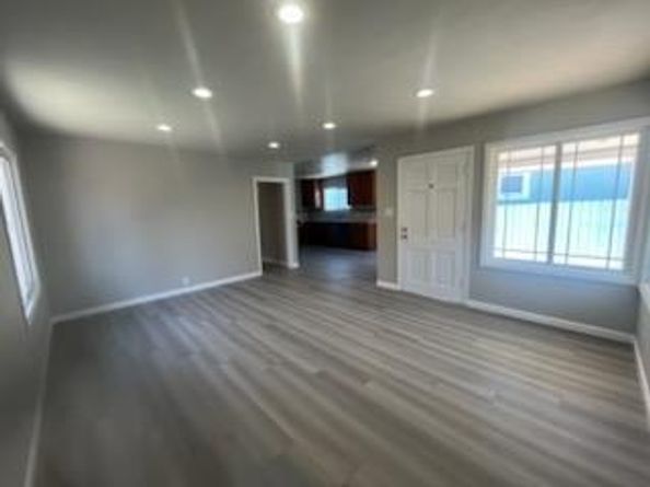 1607 53rd Avenue, Oakland CA 94601