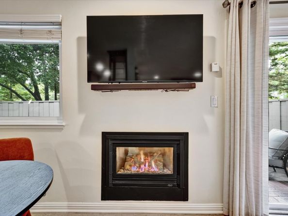 1070 Mercedes Avenue 2, Los Altos CA 94022