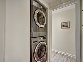 1070 Mercedes Avenue 2, Los Altos CA 94022