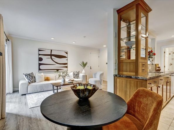 1070 Mercedes Avenue 2, Los Altos CA 94022