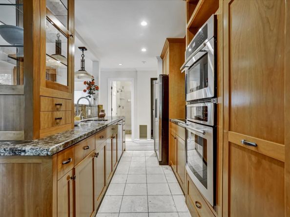 1070 Mercedes Avenue 2, Los Altos CA 94022