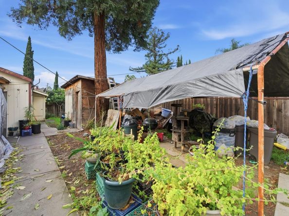 361 N 10th Street, San Jose CA 95112