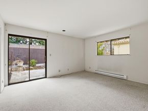 831 University Drive 831833, Menlo Park CA 94025