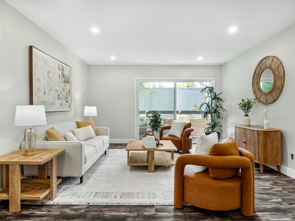 310 Tradewinds 8, San Jose CA 95123