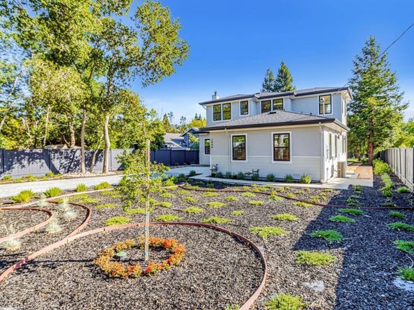 1066 Larch Avenue, Moraga CA 94556