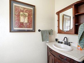 7681 Hanna Street, Gilroy CA 95020