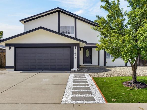 1425 Blackstone Avenue, San Jose CA 95118