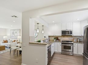 857 Carlisle Way 118, Sunnyvale CA 94087