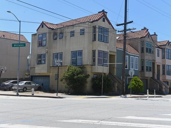 2505 Newhall Street, San Francisco CA 94124