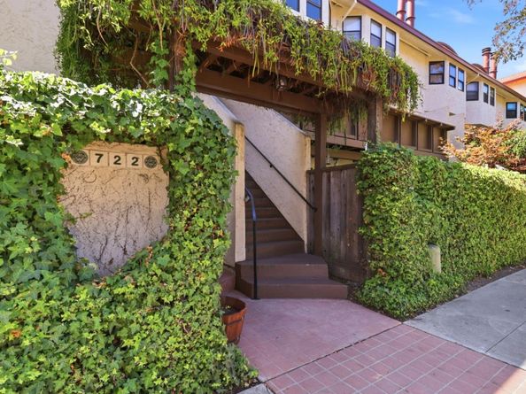 722 Ramona Street, Palo Alto CA 94301