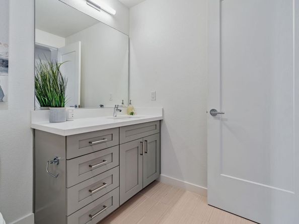 400 El Camino Real 107, Belmont CA 94002