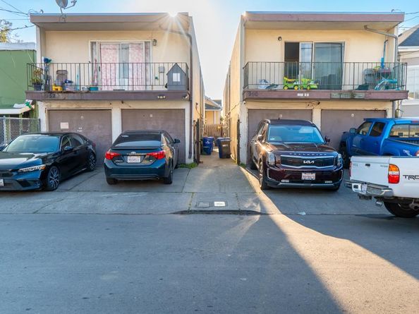 950 72nd Avenue, Oakland CA 94621
