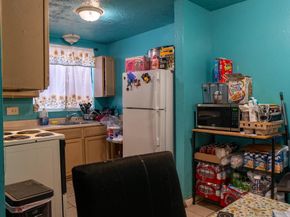 950 72nd Avenue, Oakland CA 94621