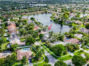 1083 NW 97th Avenue, Plantation FL 33322