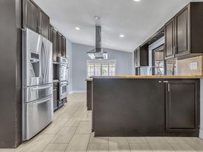 1083 NW 97th Avenue, Plantation FL 33322