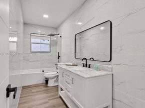 17621 NE 7th Avenue, Miami FL 33162