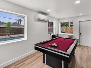 17621 NE 7th Avenue, Miami FL 33162