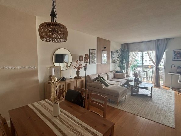 400 Kings Point Drive 622, Sunny Isles Beach FL 33160