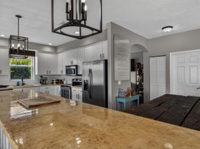 791 SW 191st Avenue, Pembroke Pines FL 33029
