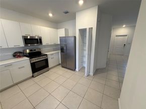 12856 NW 22nd Place 12856, Miami FL 33167