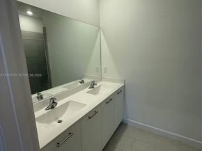 12856 NW 22nd Place 12856, Miami FL 33167