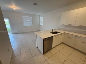12856 NW 22nd Place 12856, Miami FL 33167
