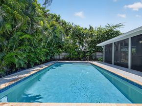 1145 Julia Heights Drive, Lantana FL 33462
