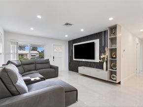 706 N 32nd Court, Hollywood FL 33021