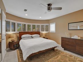 4641 NE 6th Avenue, Oakland Park FL 33334