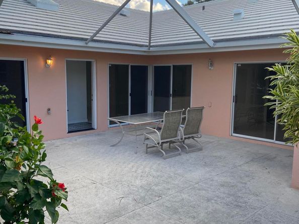 2102 Appleton Court, Palm Beach Gardens FL 33403