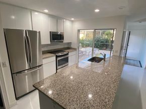 2102 Appleton Court, Palm Beach Gardens FL 33403
