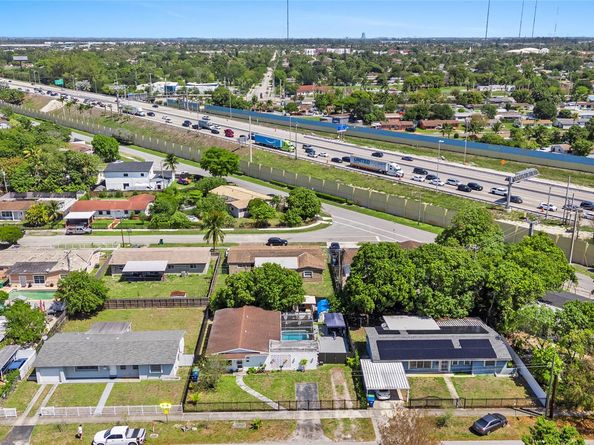 1191 NW 179th St, Miami FL 33169