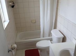 1371 NW 51st Ter, Miami FL 33142