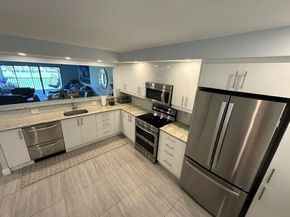 12870 Briarlake 201 Drive 201, Palm Beach Gardens FL 33418