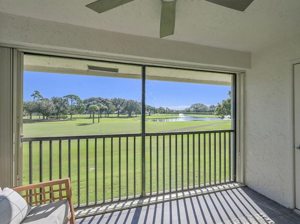 12870 Briarlake 201 Drive 201, Palm Beach Gardens FL 33418