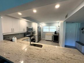 12870 Briarlake 201 Drive 201, Palm Beach Gardens FL 33418