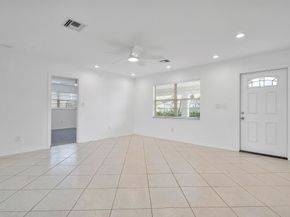 6711 Franklin Street, Hollywood FL 33024