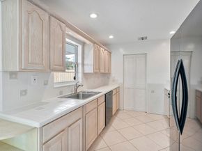 6711 Franklin Street, Hollywood FL 33024